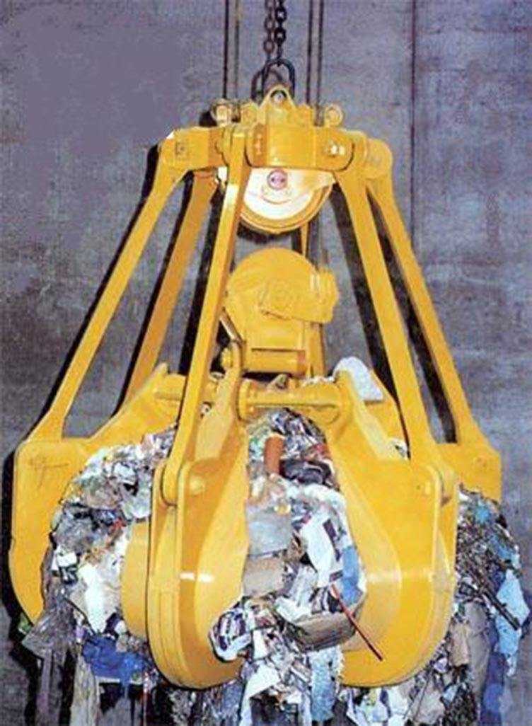 多瓣抓斗應(yīng)用在垃圾廠 多瓣抓斗應(yīng)用在垃圾廠